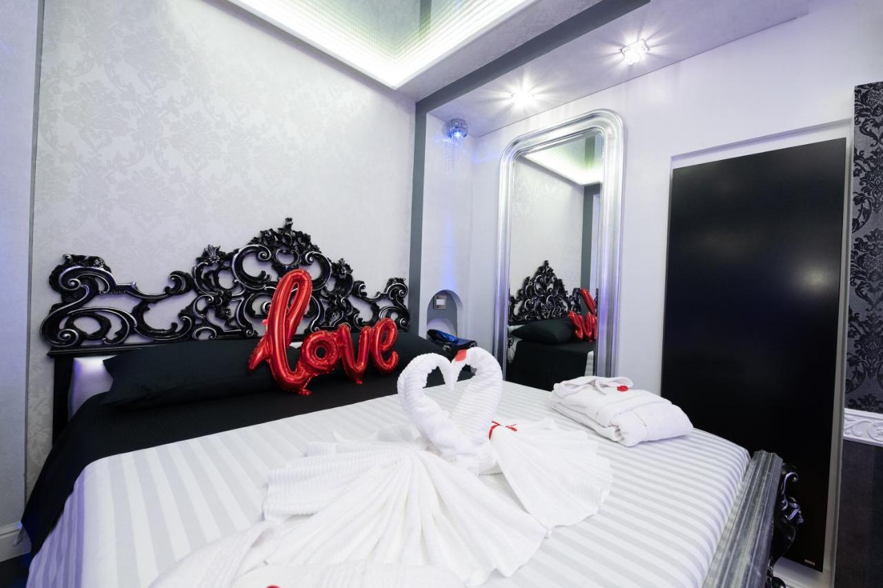 Erossuite Roma